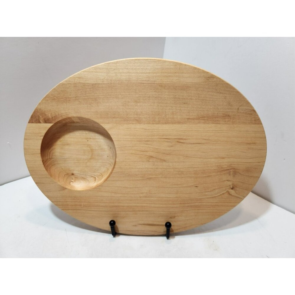 Harry And David Wooden Oval Charcuterie Board/Cutting Board 12" by 9"